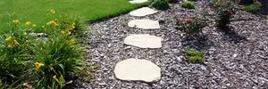 Flower garden – image 3